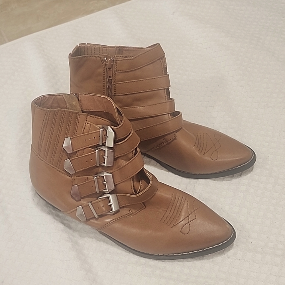 womens boots